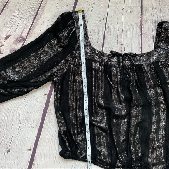 Express Boho Cropped Sheer Metallic Top Size Medium Black Gold Copper NWT - Picture 8 of 11